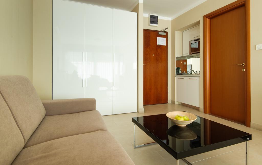 Sunset Apartments Подстрана Екстериор снимка